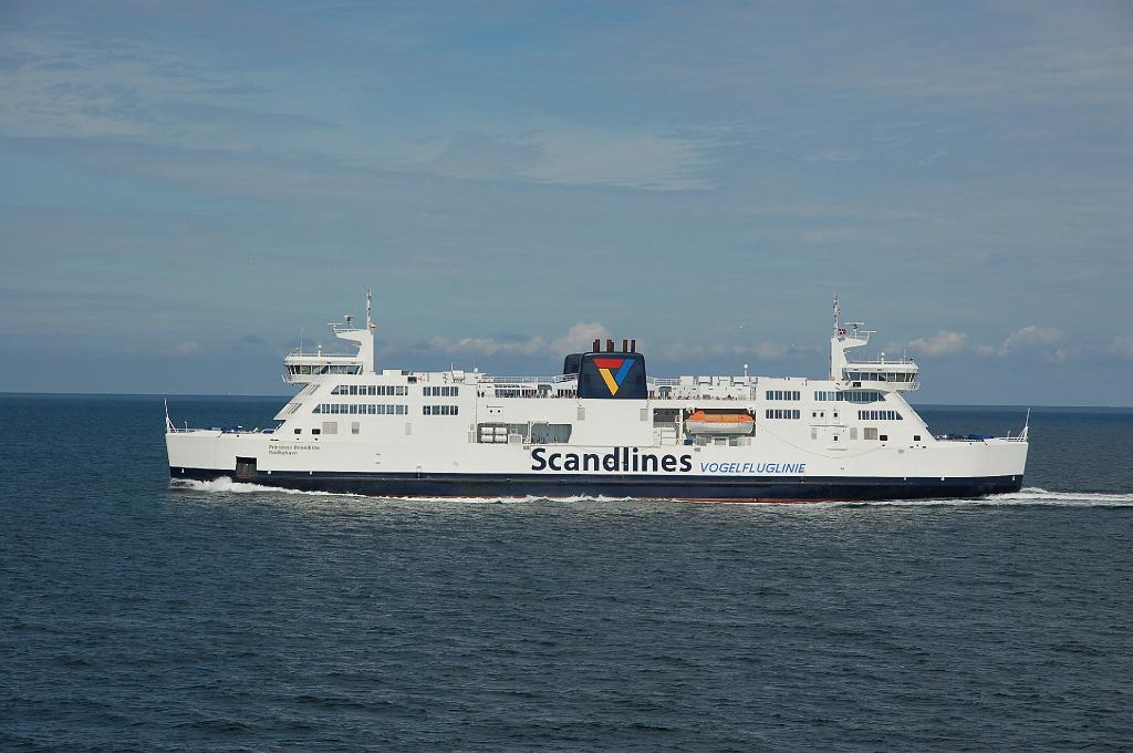 2008-07-10_015.JPG - Pinsesse Benedikte.