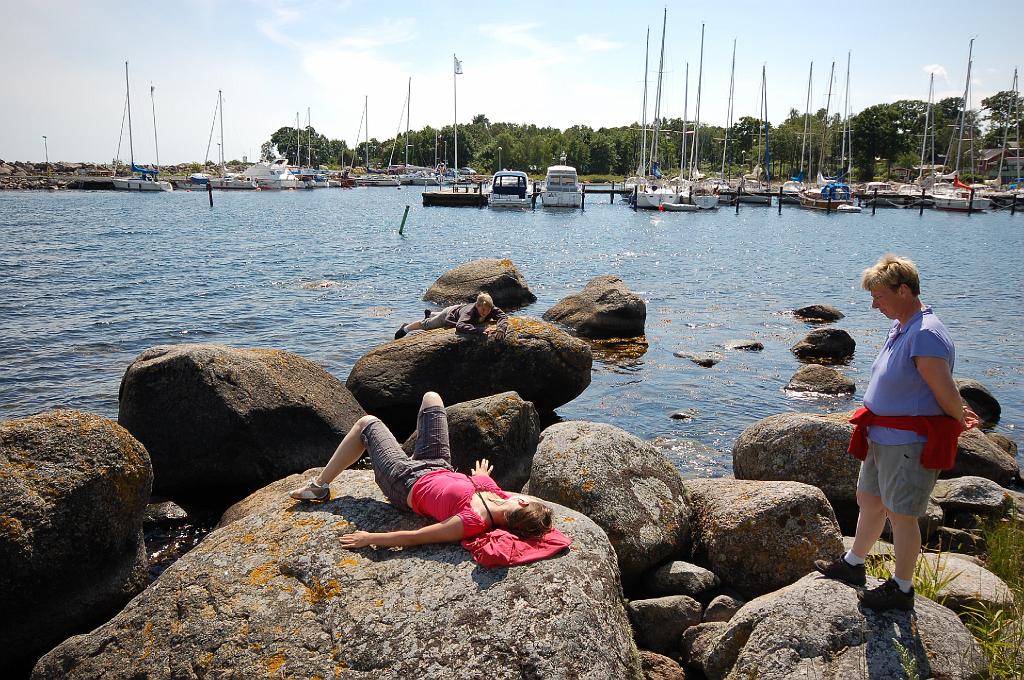 2008-07-13_020.JPG - Tussen de camping en de jachthaven van Karlshamn.