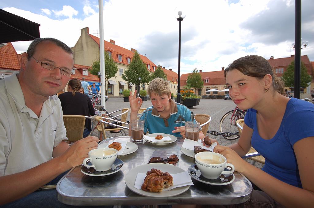 2008-07-16_028.JPG - Solvesborg, op het marktplein.