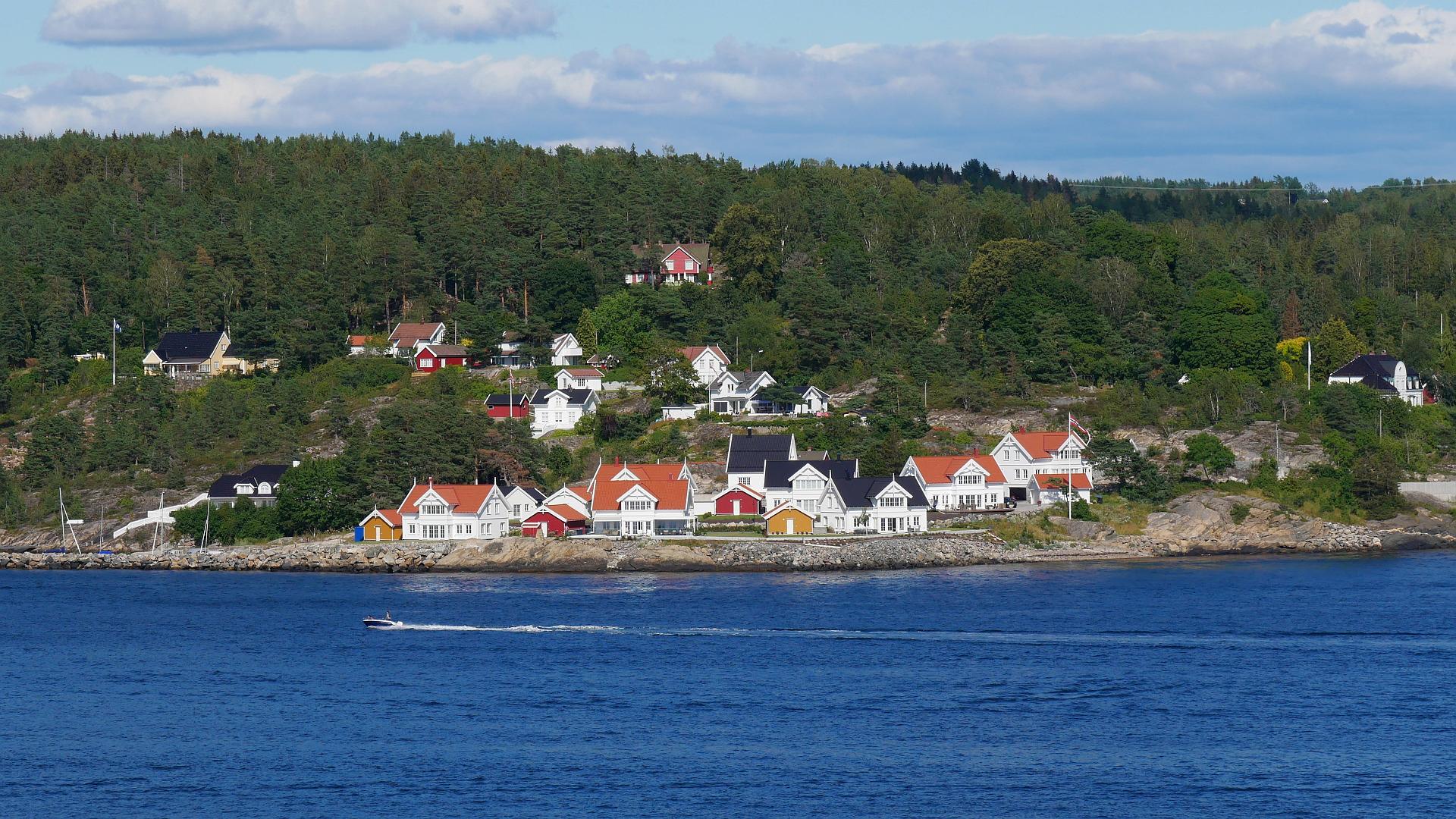 2019-07-16_025.JPG - in het Oslofjord is het zonnig